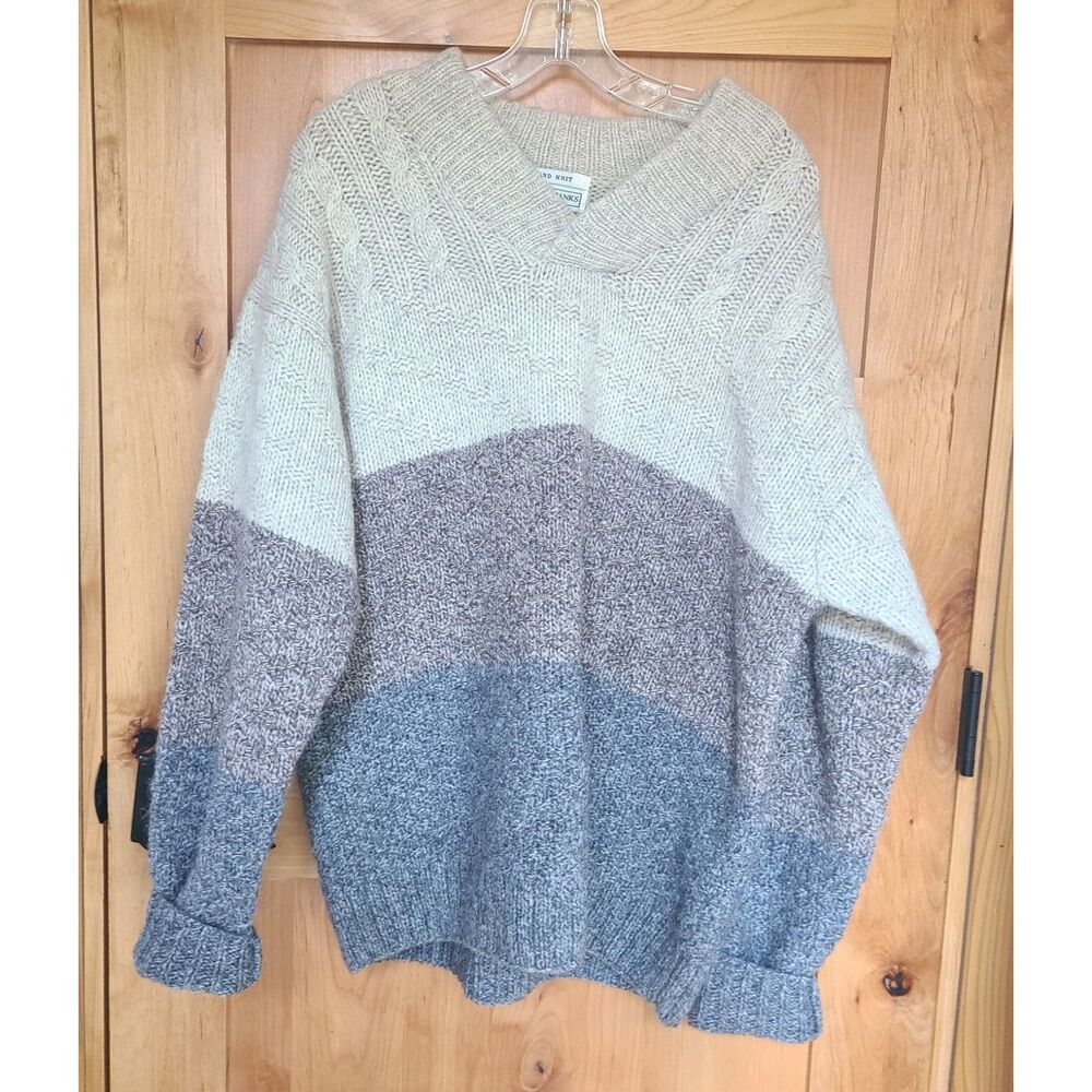 Jeffrey Banks 100% Shetland Wool Hand Knit‎ Colorblock Sweater LARGE XL V Neck
